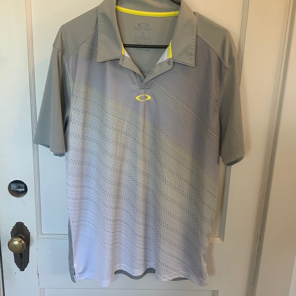 Oakley men’s hydrolix collared large shirt